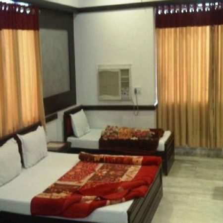 Hotel Ambaji International Ranpur Zewnętrze zdjęcie