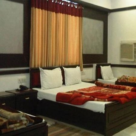 Hotel Ambaji International Ranpur Zewnętrze zdjęcie